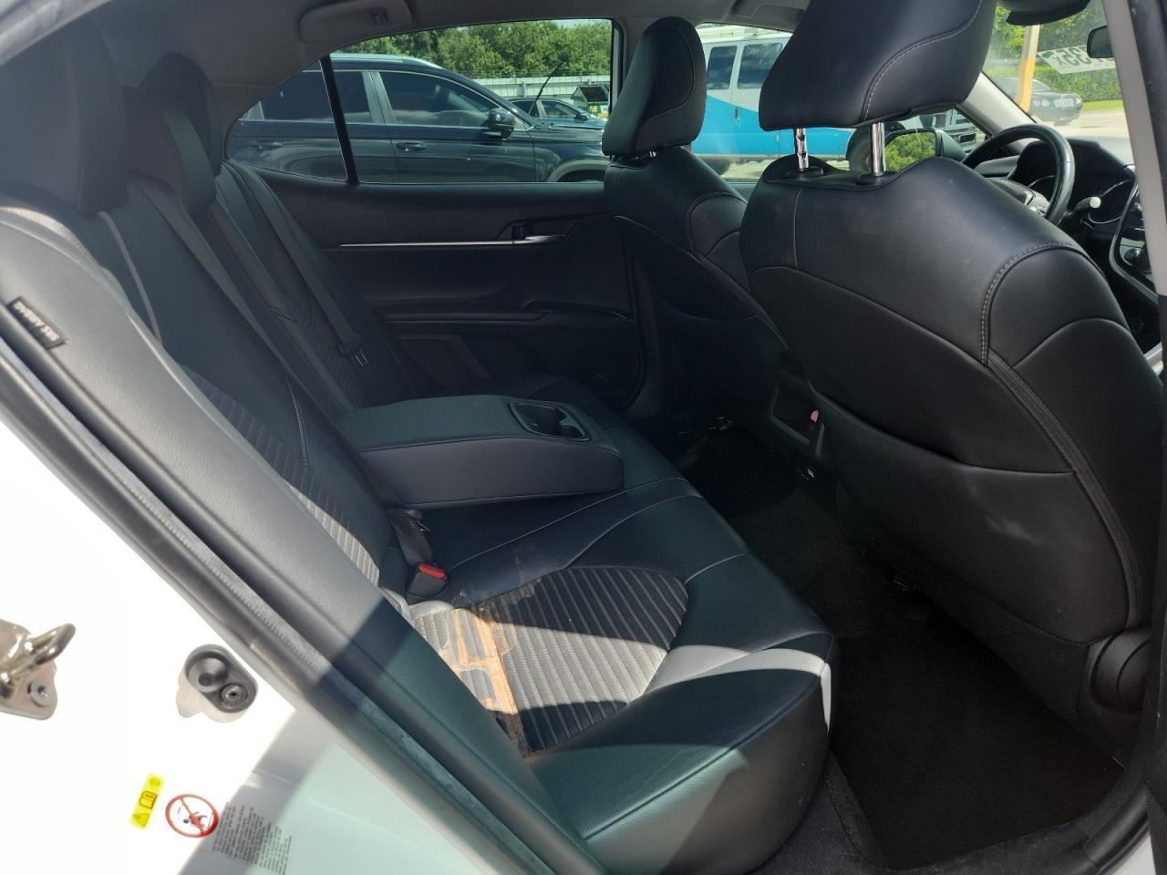 2019 TOYOTA CAMRY