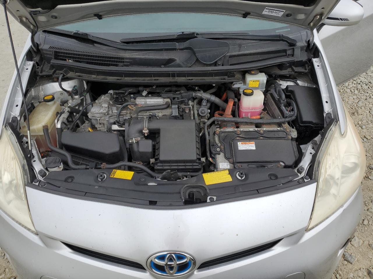 2013 TOYOTA PRIUS