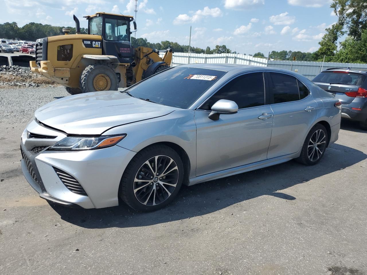 2019 TOYOTA CAMRY