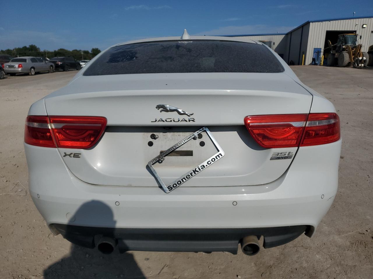2017 JAGUAR XE