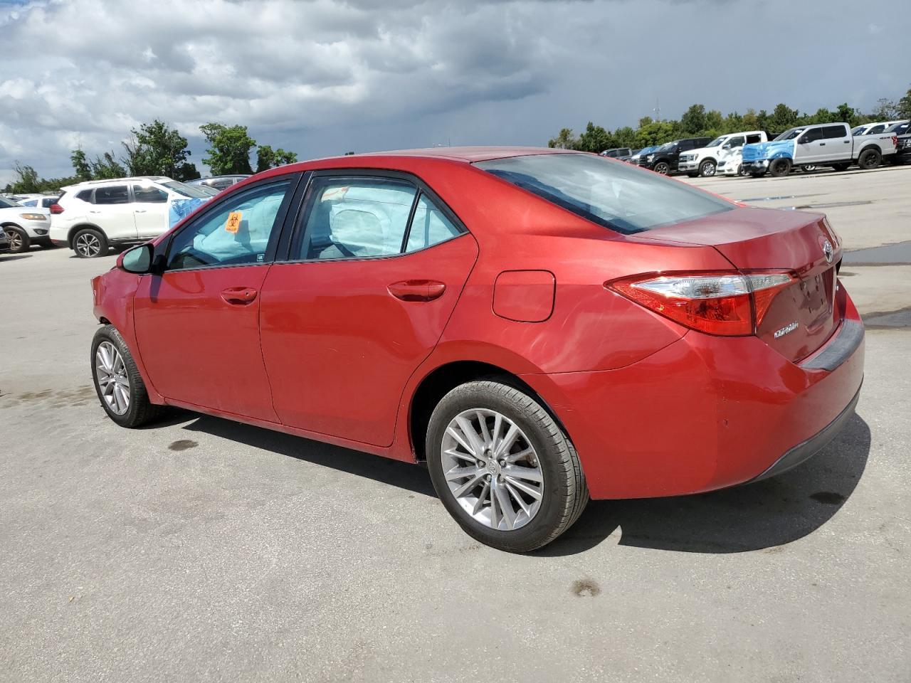 2015 TOYOTA COROLLA