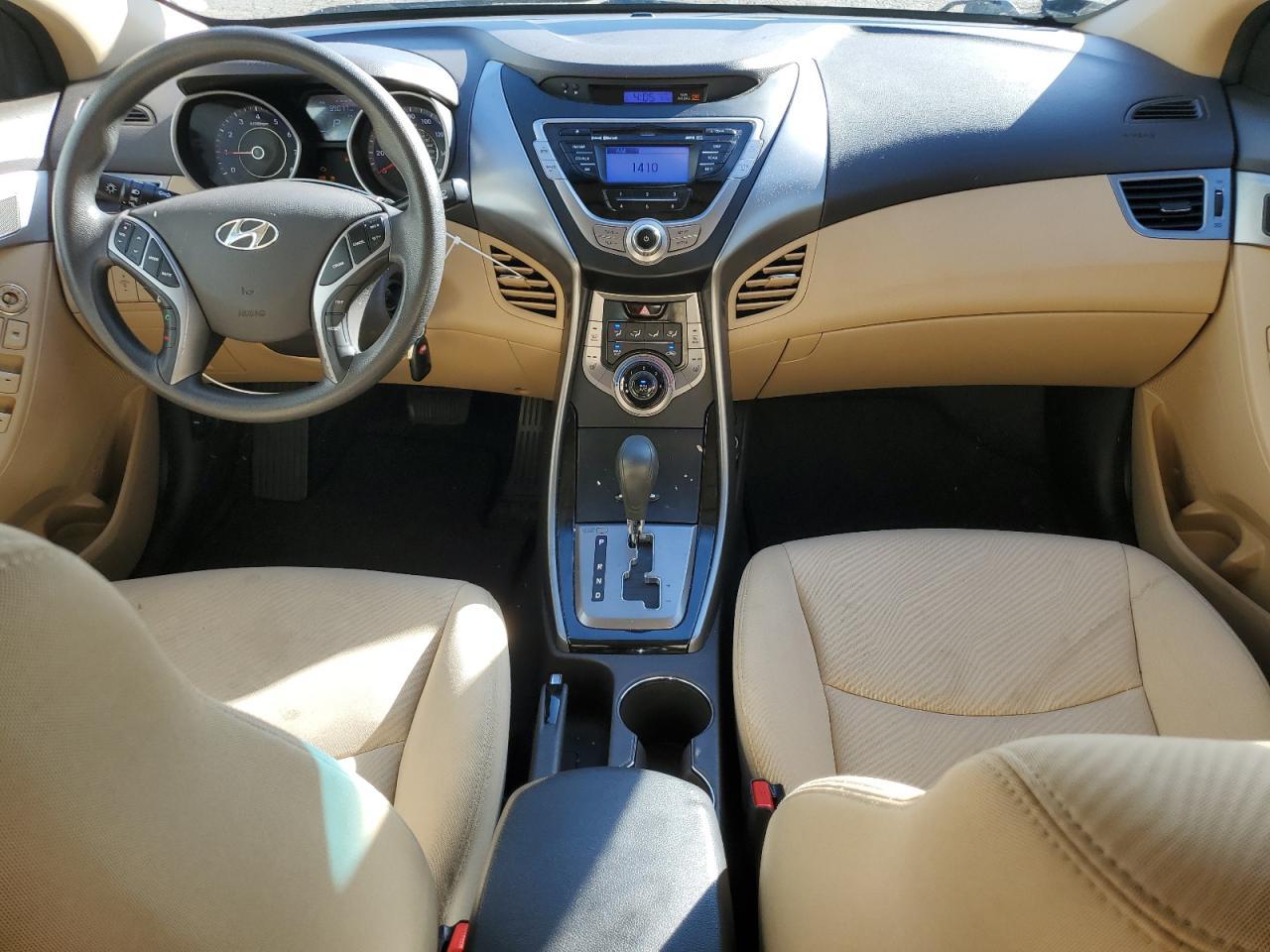 2013 HYUNDAI ELANTRA