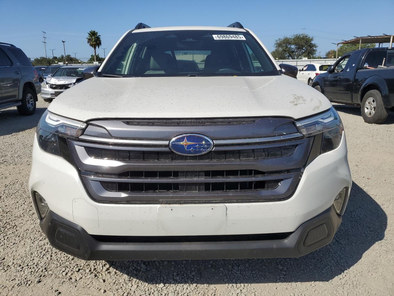 2025 SUBARU FORESTER