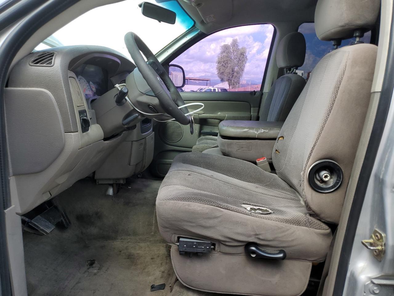 2004 DODGE RAM 1500