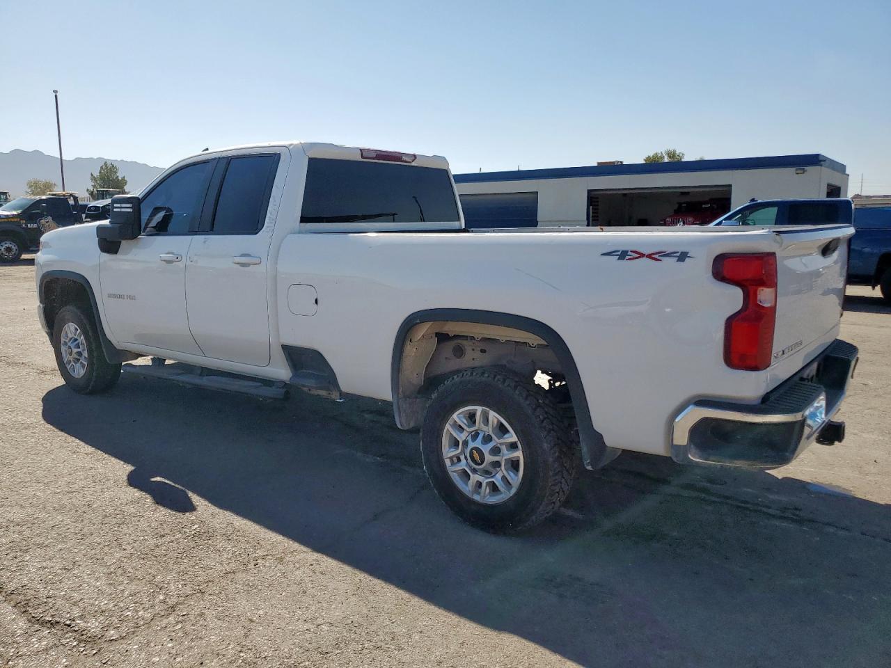 2023 CHEVROLET Silverado