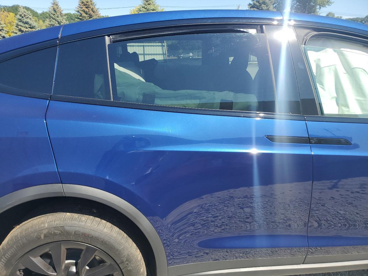 2025 TESLA MODEL X