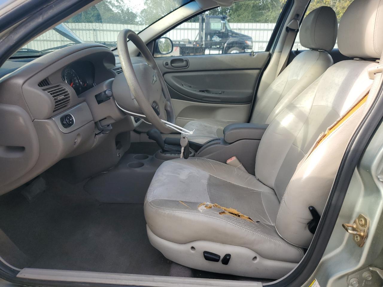 2005 CHRYSLER Sebring