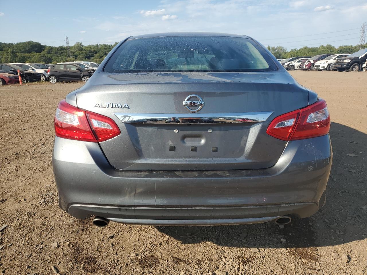2017 NISSAN ALTIMA