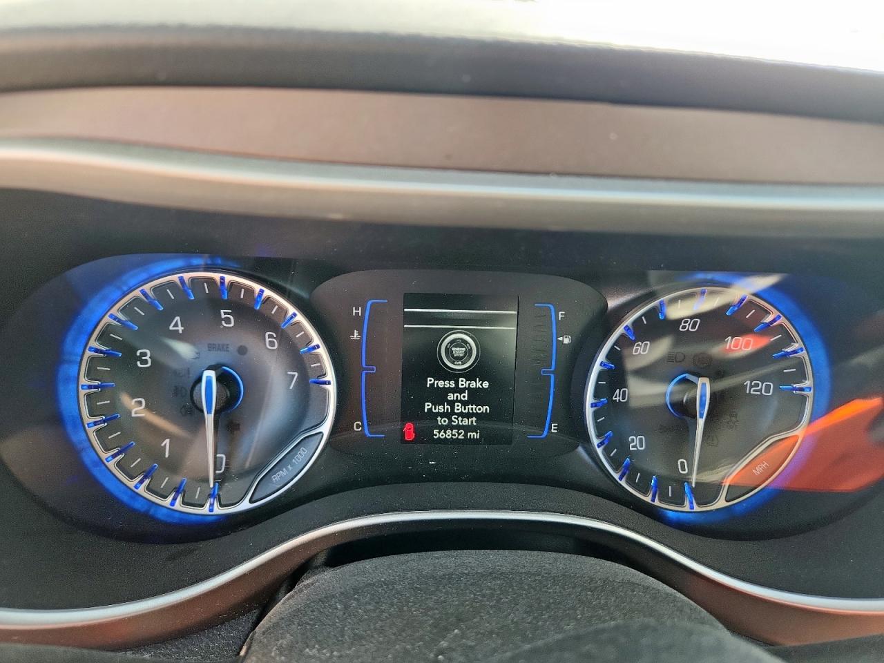 2023 CHRYSLER Voyager