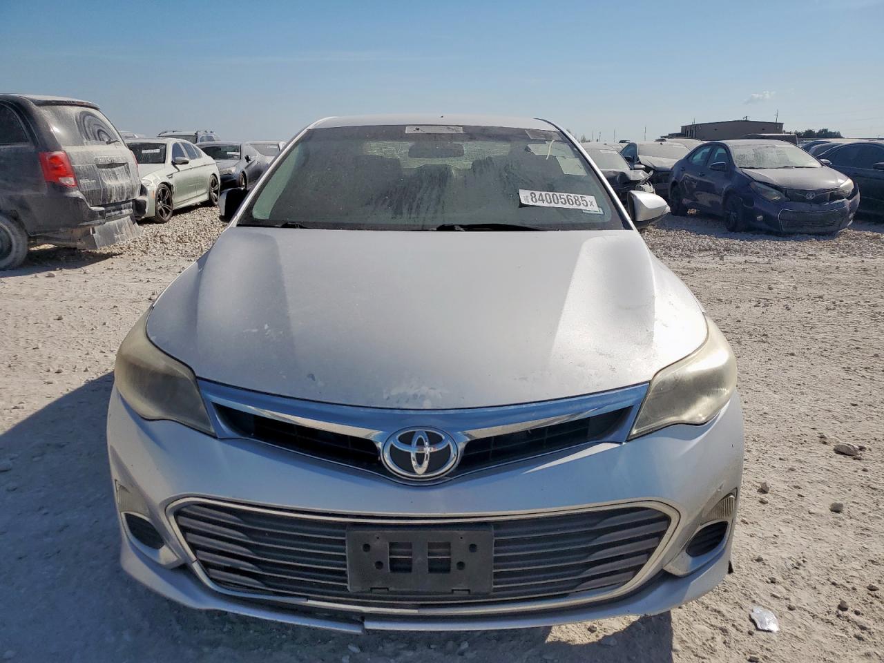 2013 TOYOTA Avalon