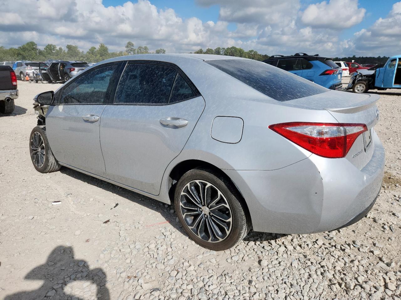 2016 TOYOTA COROLLA