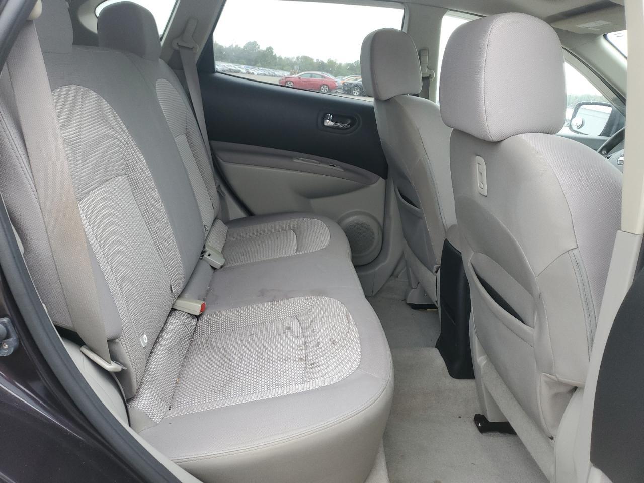 2012 NISSAN ROGUE
