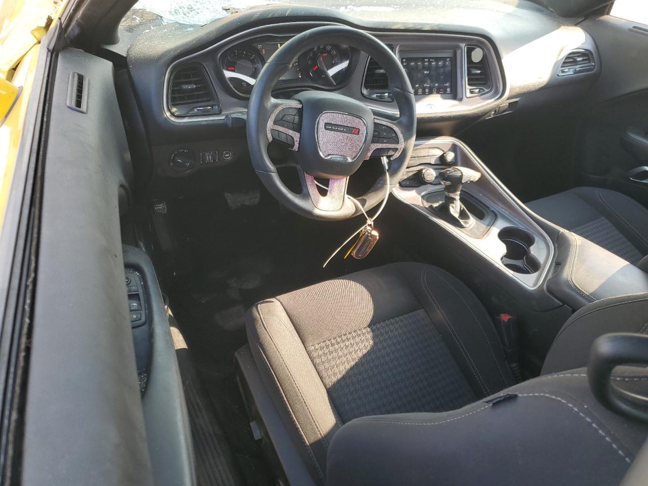 2019 DODGE Challenger