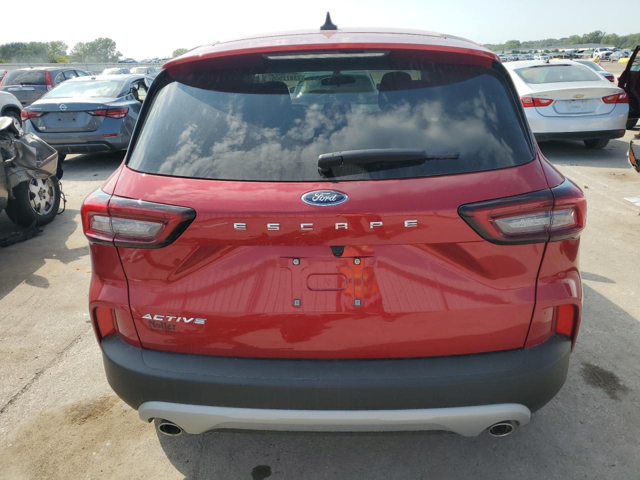 2025 FORD ESCAPE