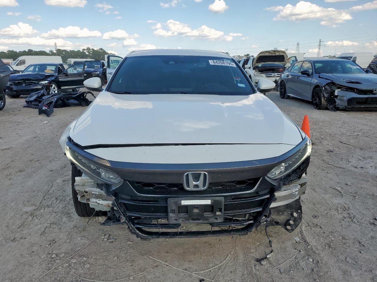 2018 HONDA ACCORD