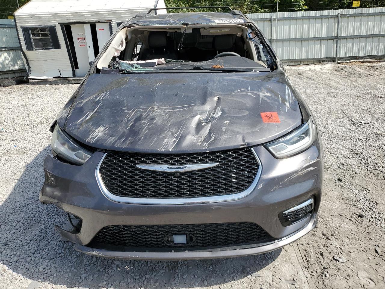 2022 CHRYSLER Pacifica