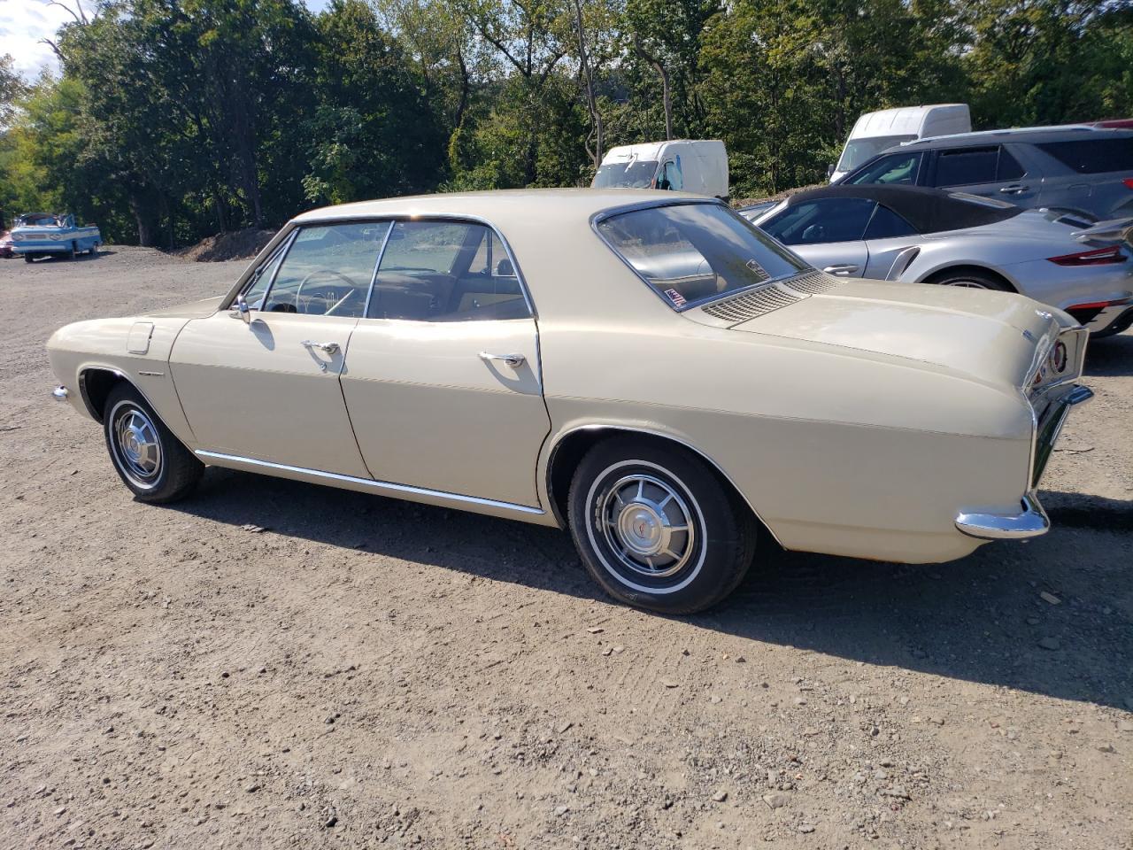 1965 CHEVROLET Corvair