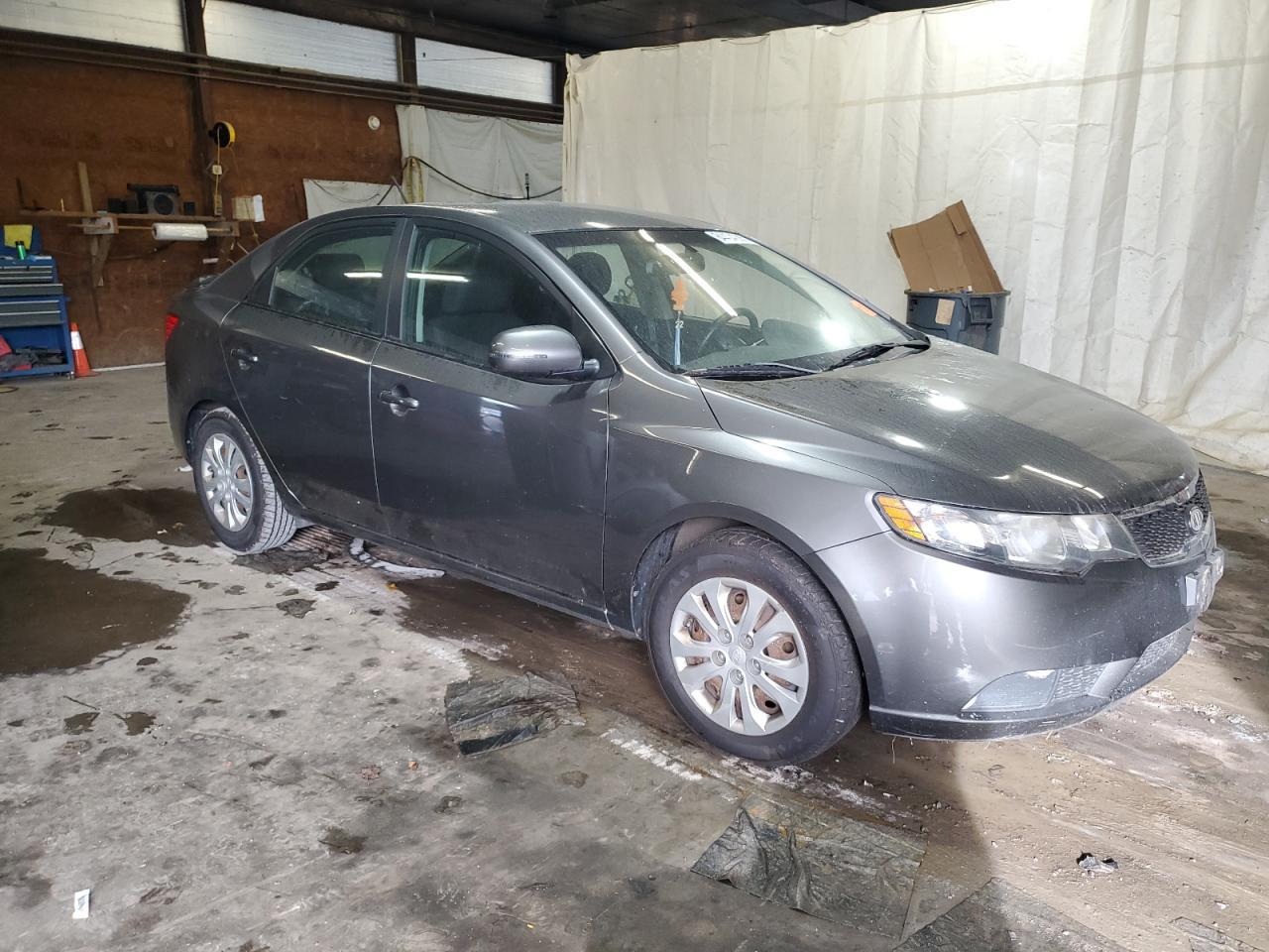 2013 KIA FORTE