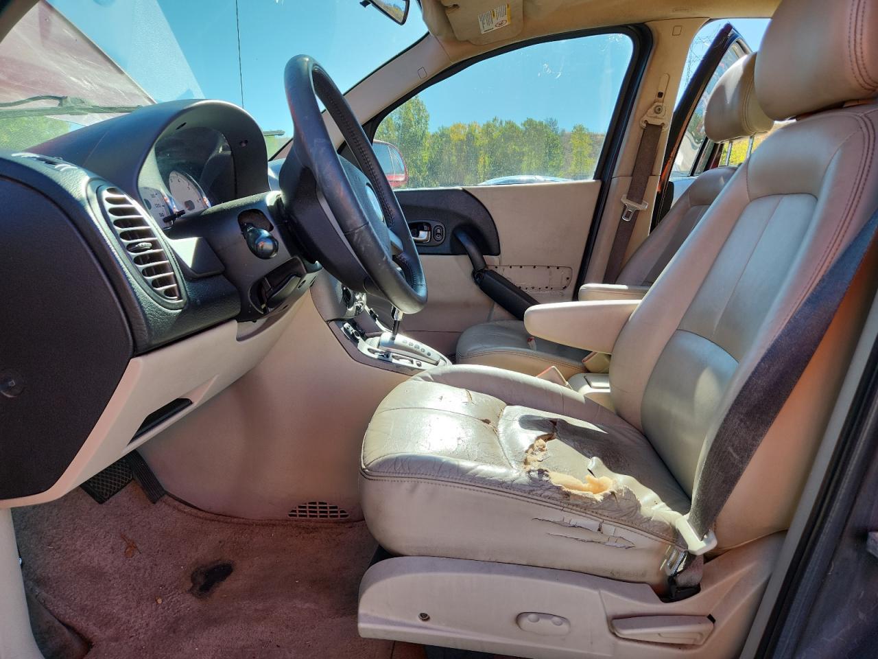 2005 SATURN Vue