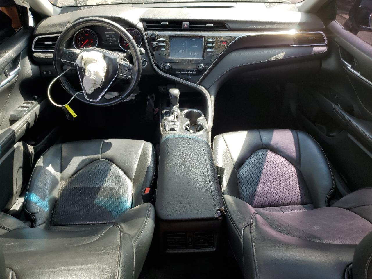 2018 TOYOTA CAMRY