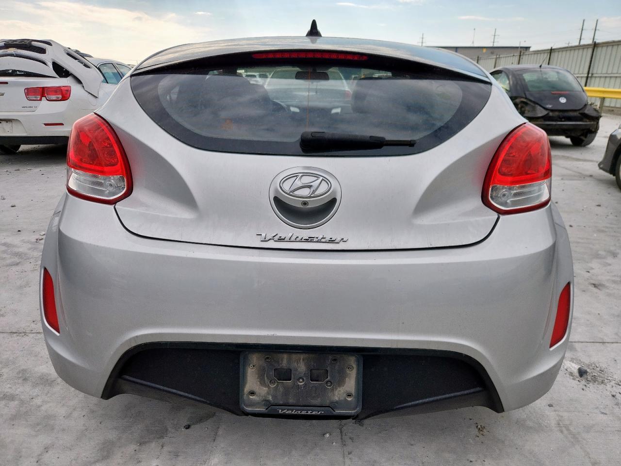 2016 HYUNDAI VELOSTER