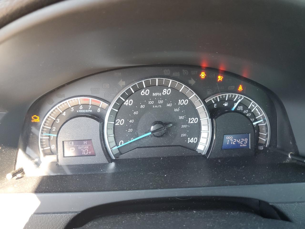 2014 TOYOTA CAMRY