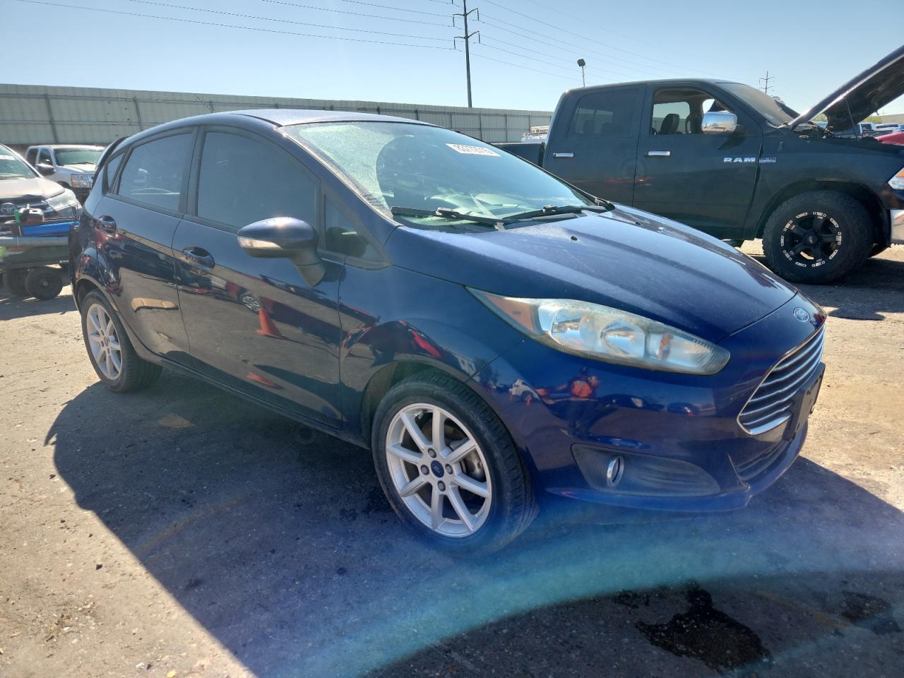 2016 FORD Fiesta