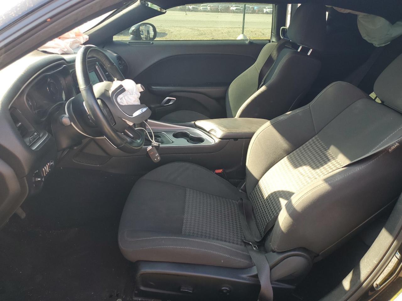 2019 DODGE Challenger