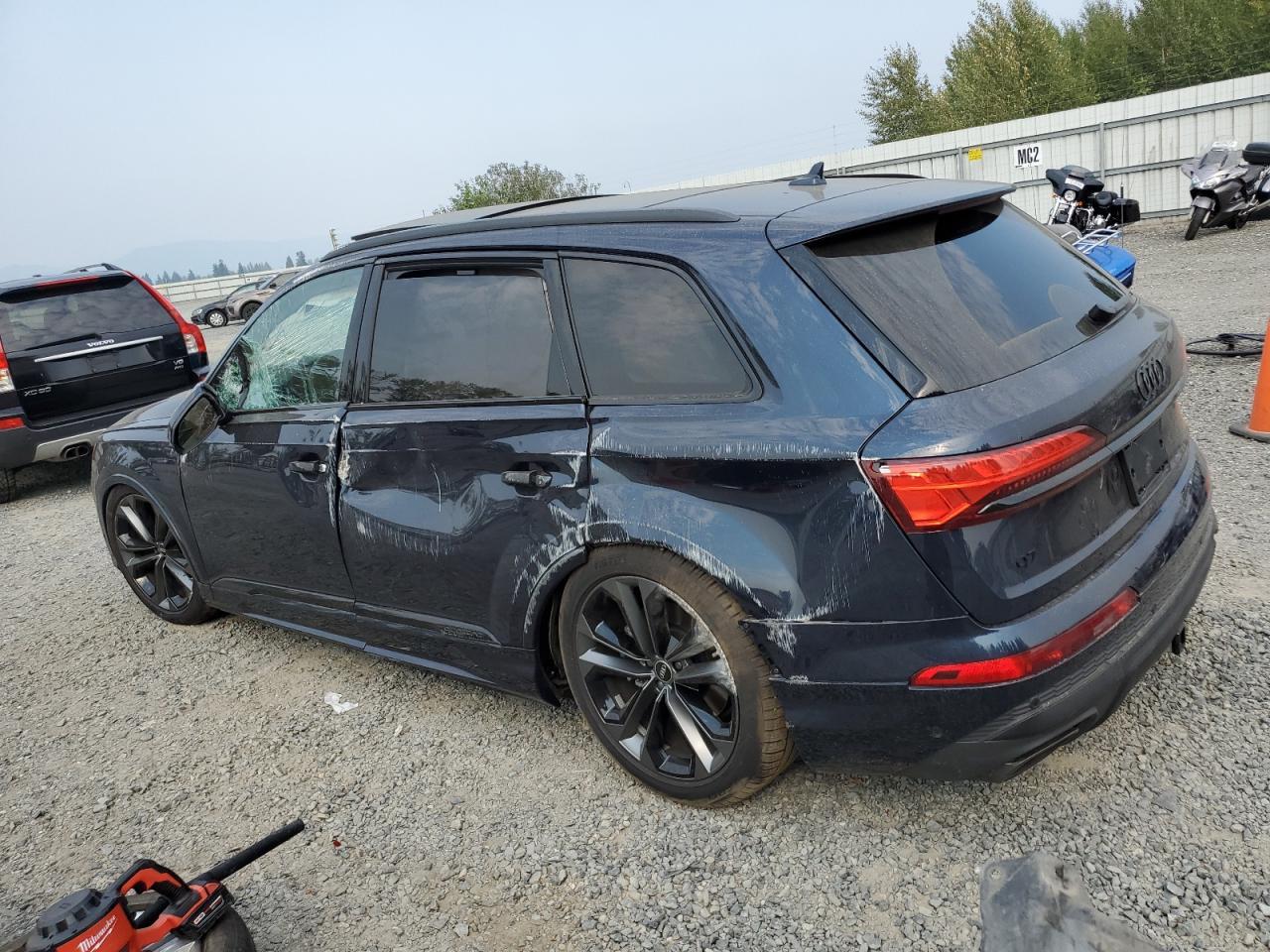 2025 AUDI Q7