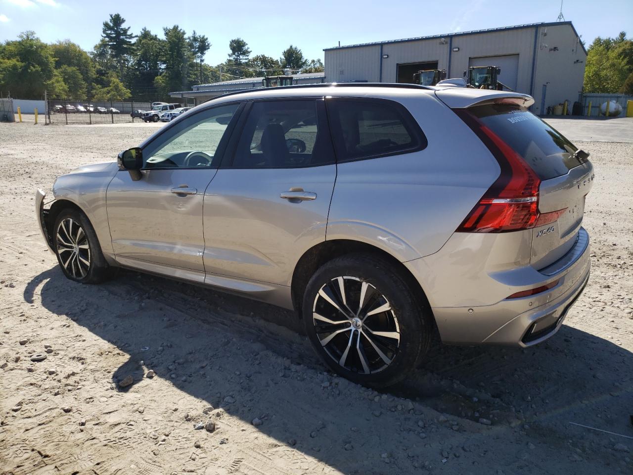 2025 VOLVO XC60