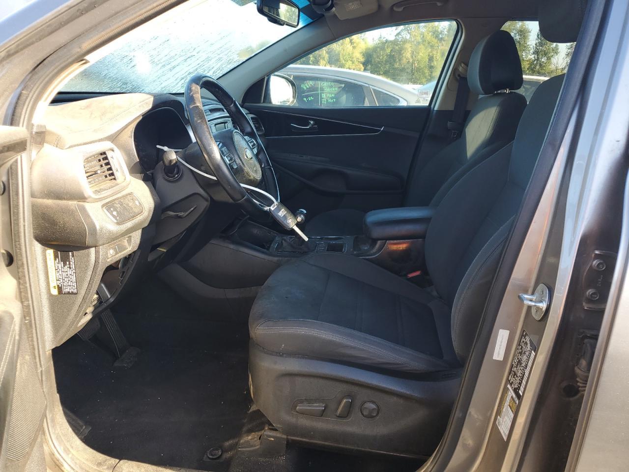 2016 KIA SORENTO