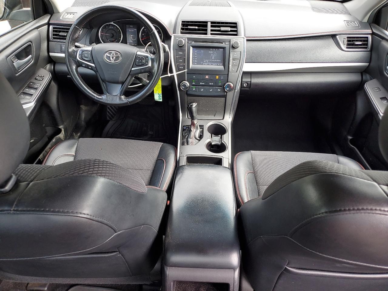 2017 TOYOTA CAMRY