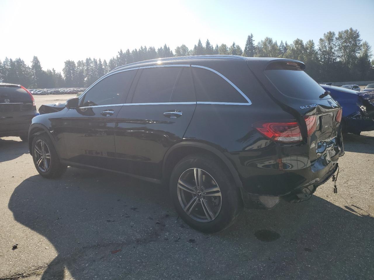 2021 MERCEDES-BENZ GLC-Class