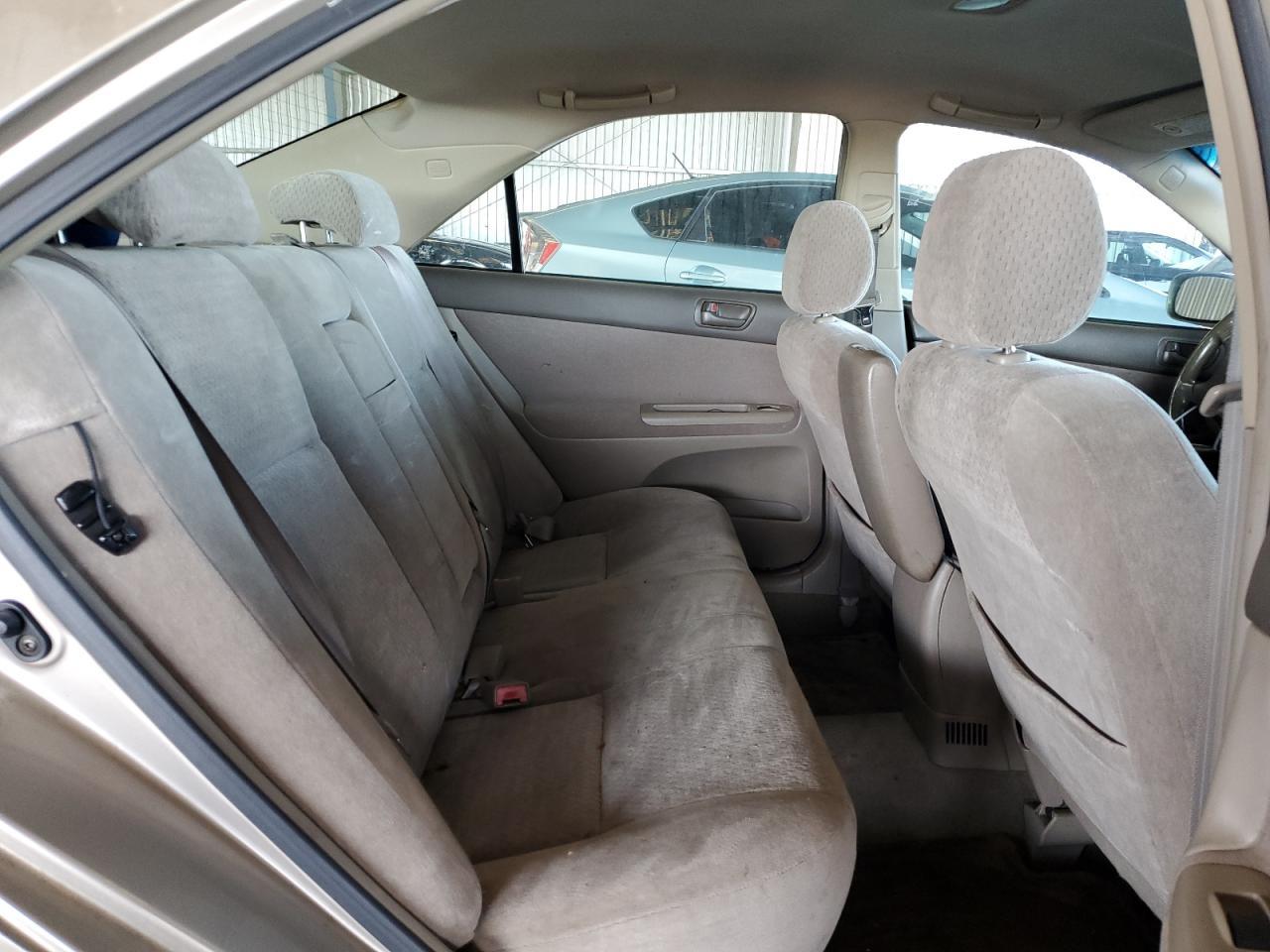 2002 TOYOTA CAMRY