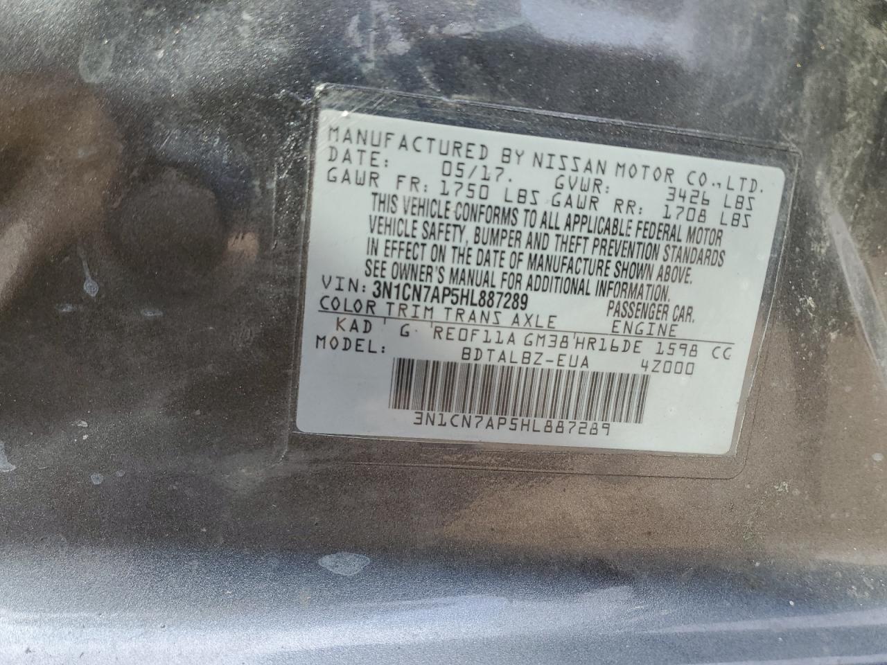 2017 NISSAN VERSA