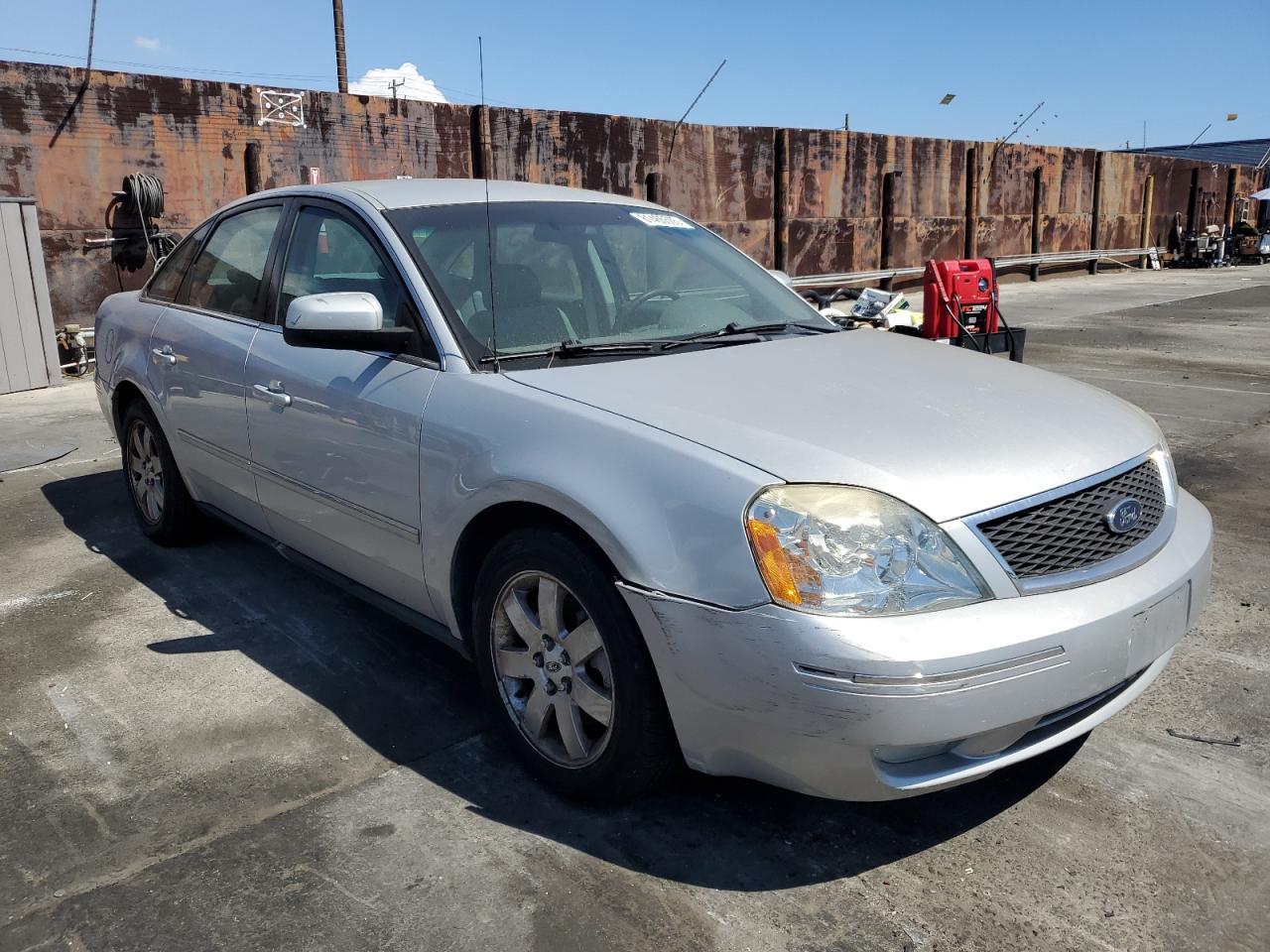 2005 FORD Five Hundred