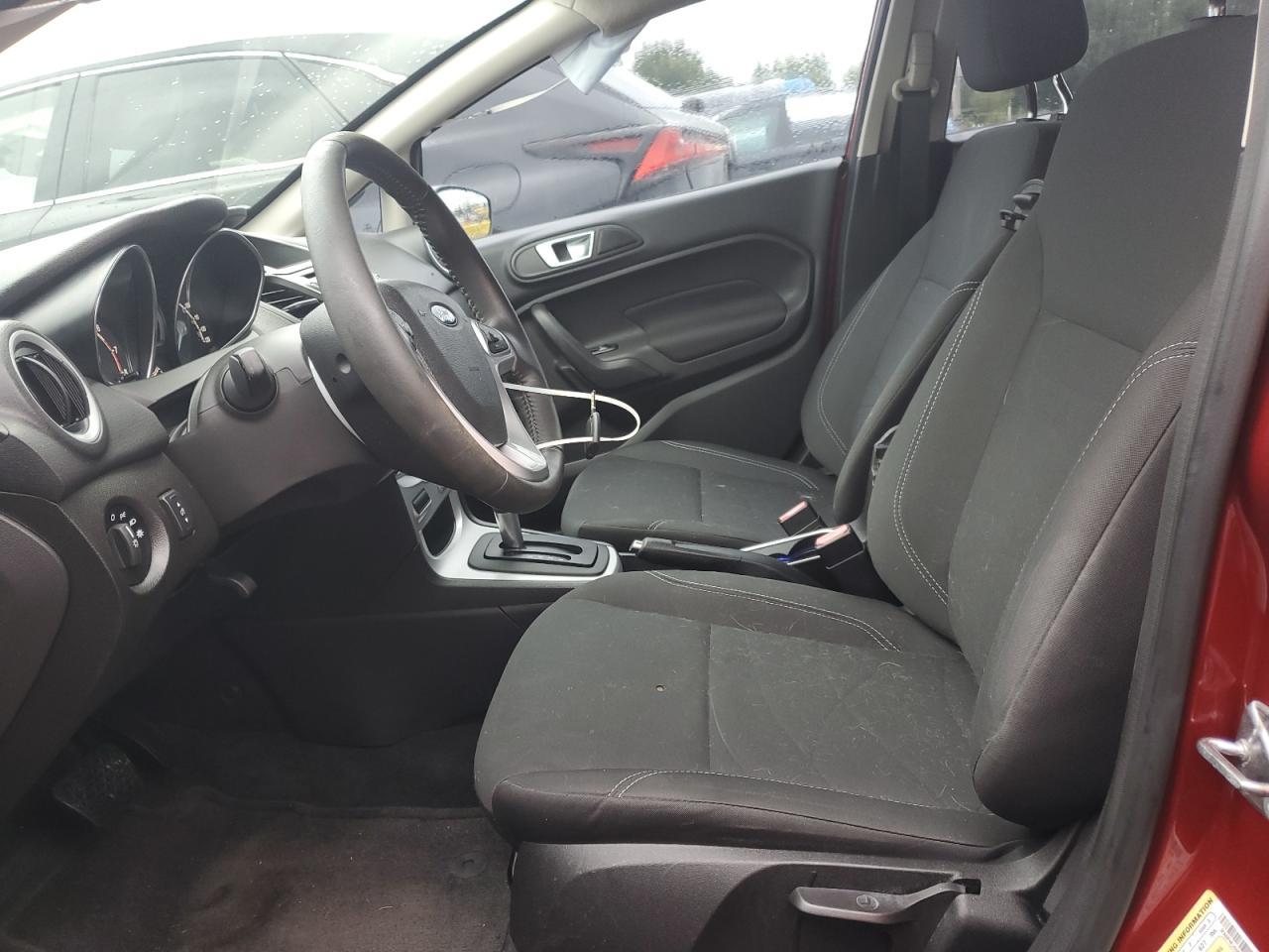 2016 FORD Fiesta