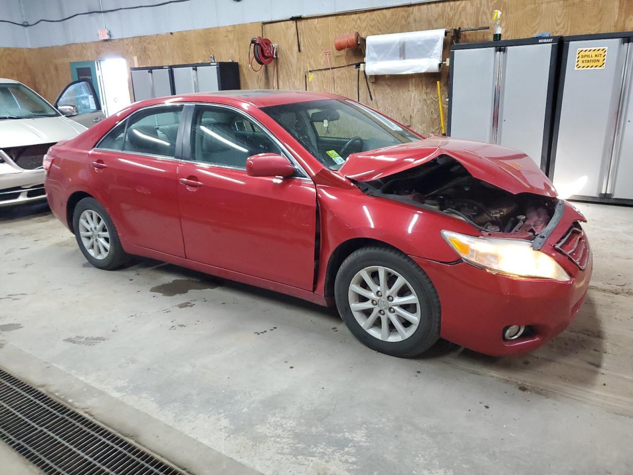 2010 TOYOTA CAMRY