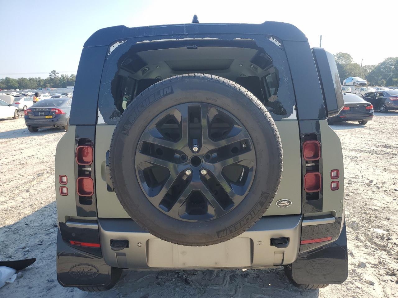 2021 LAND ROVER Defender