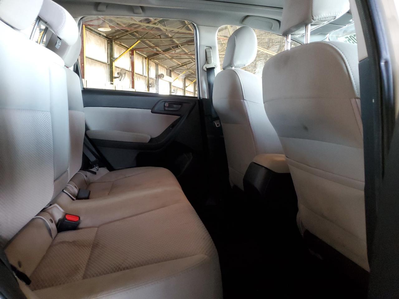 2015 SUBARU FORESTER