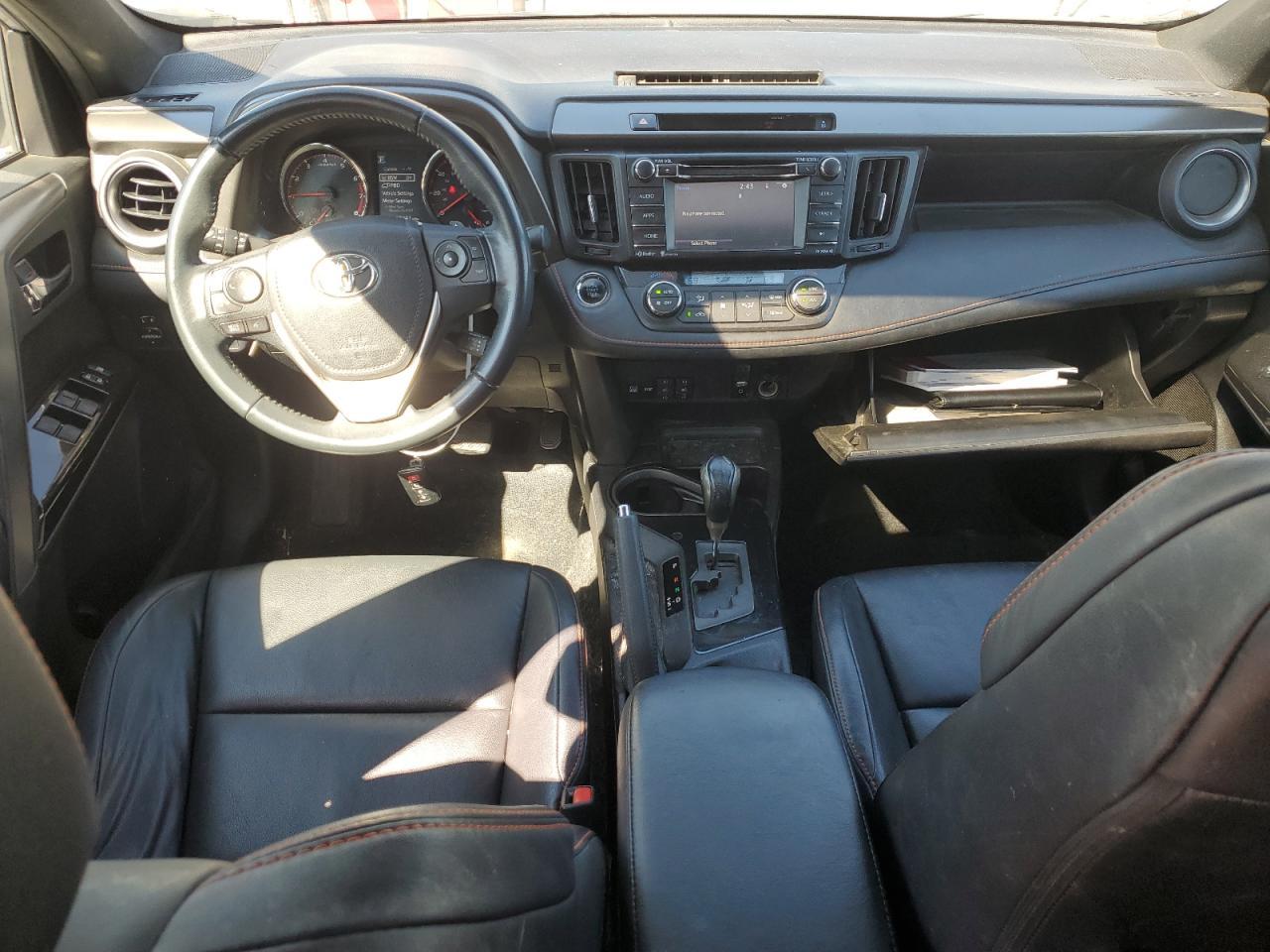 2016 TOYOTA RAV4