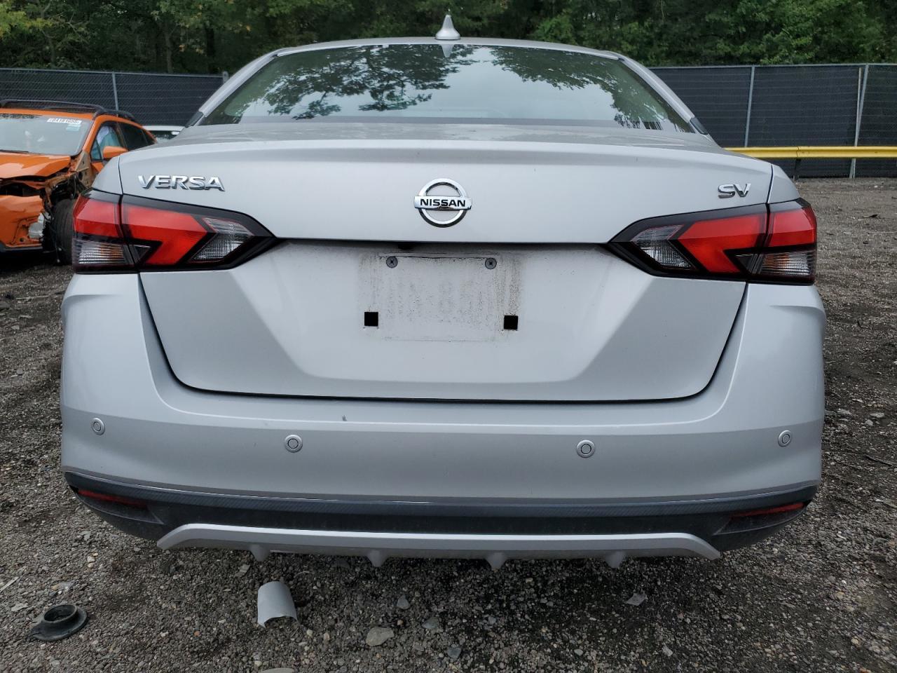 2021 NISSAN VERSA