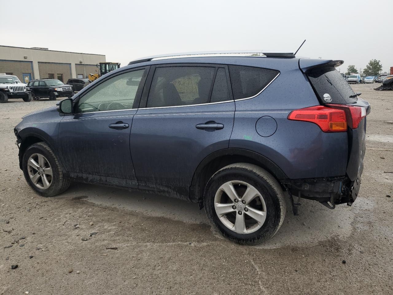 2013 TOYOTA RAV4