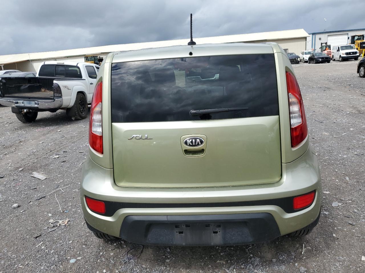 2013 KIA SOUL