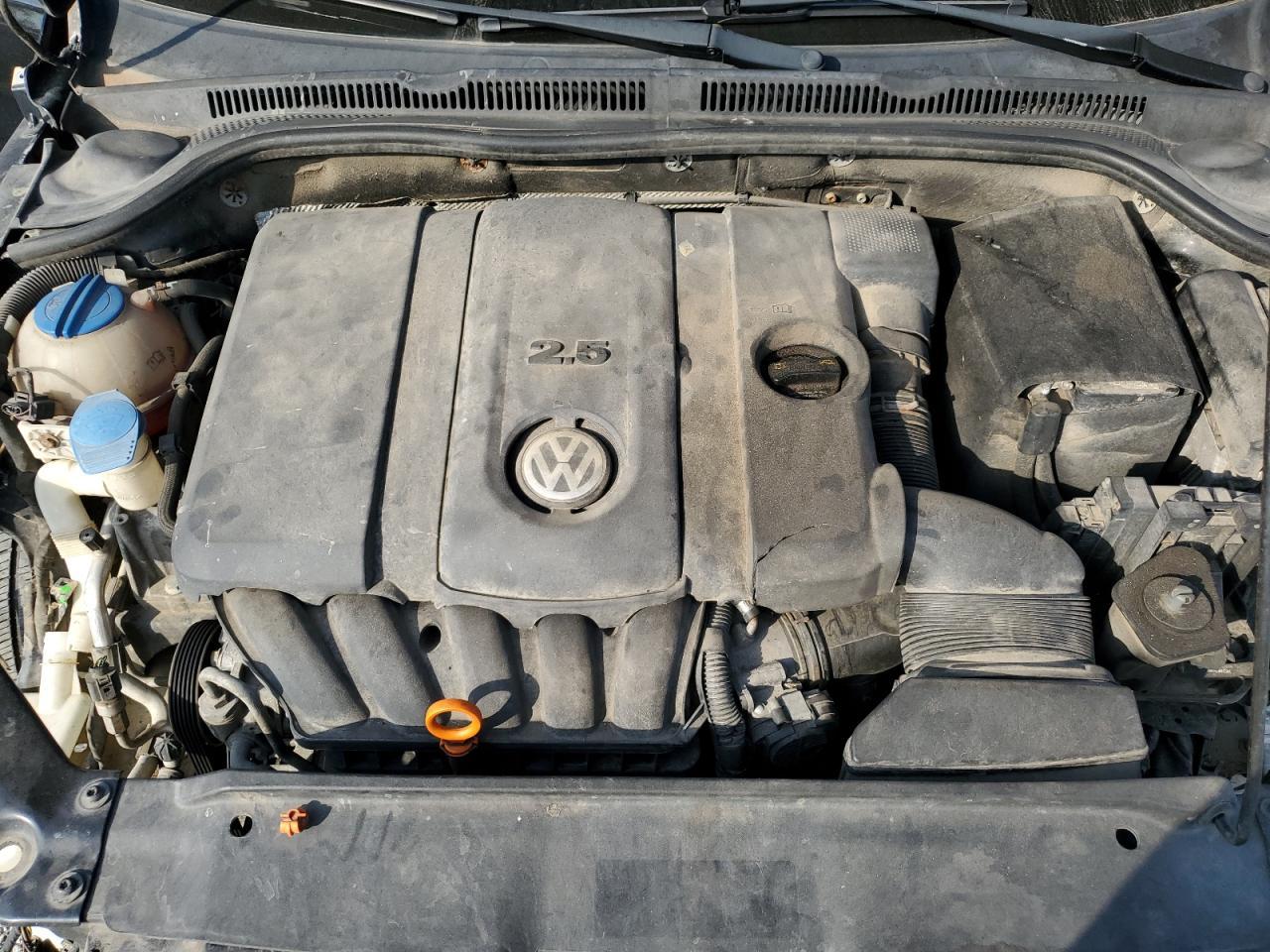 2012 VOLKSWAGEN JETTA