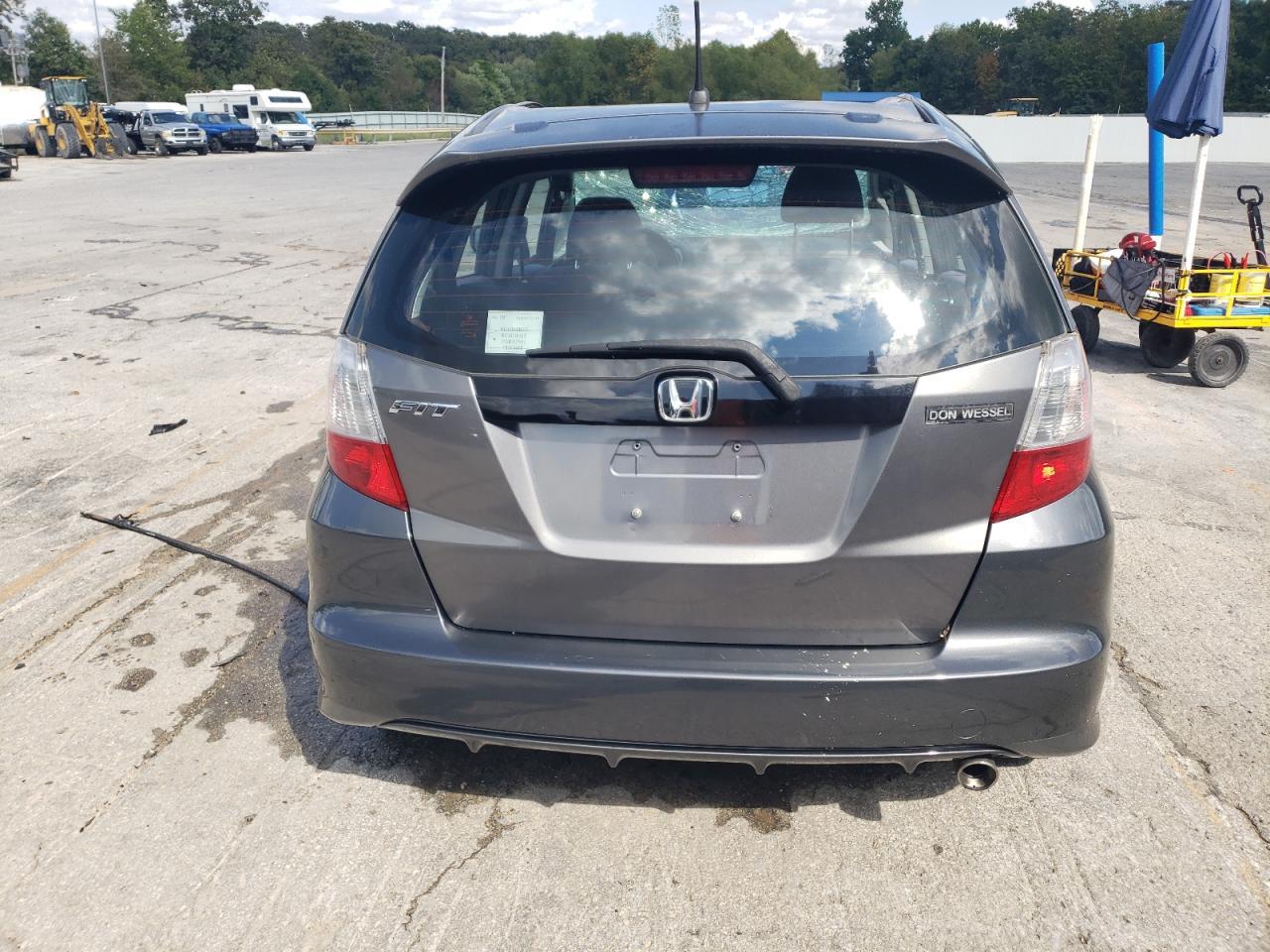 2011 HONDA FIT