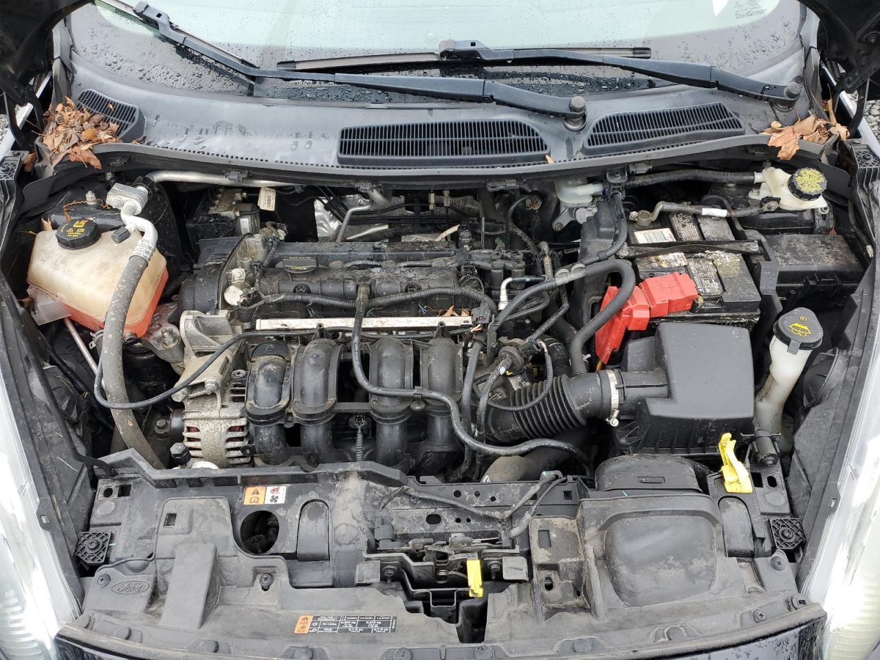 2016 FORD Fiesta