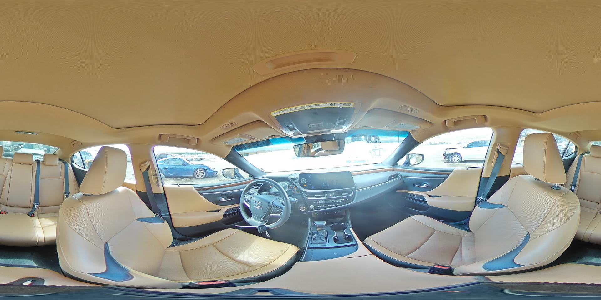 2024 LEXUS Es