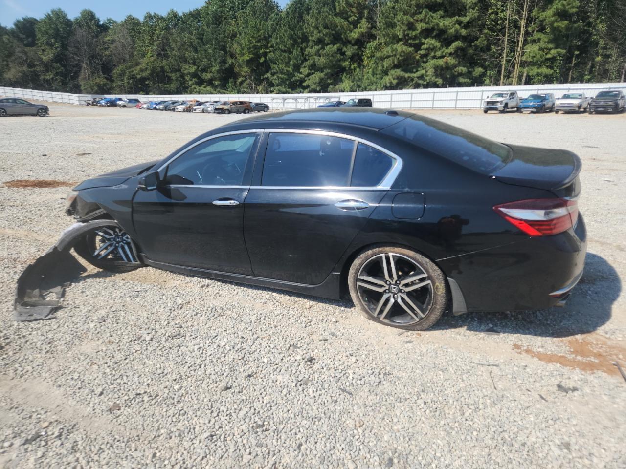 2017 HONDA ACCORD