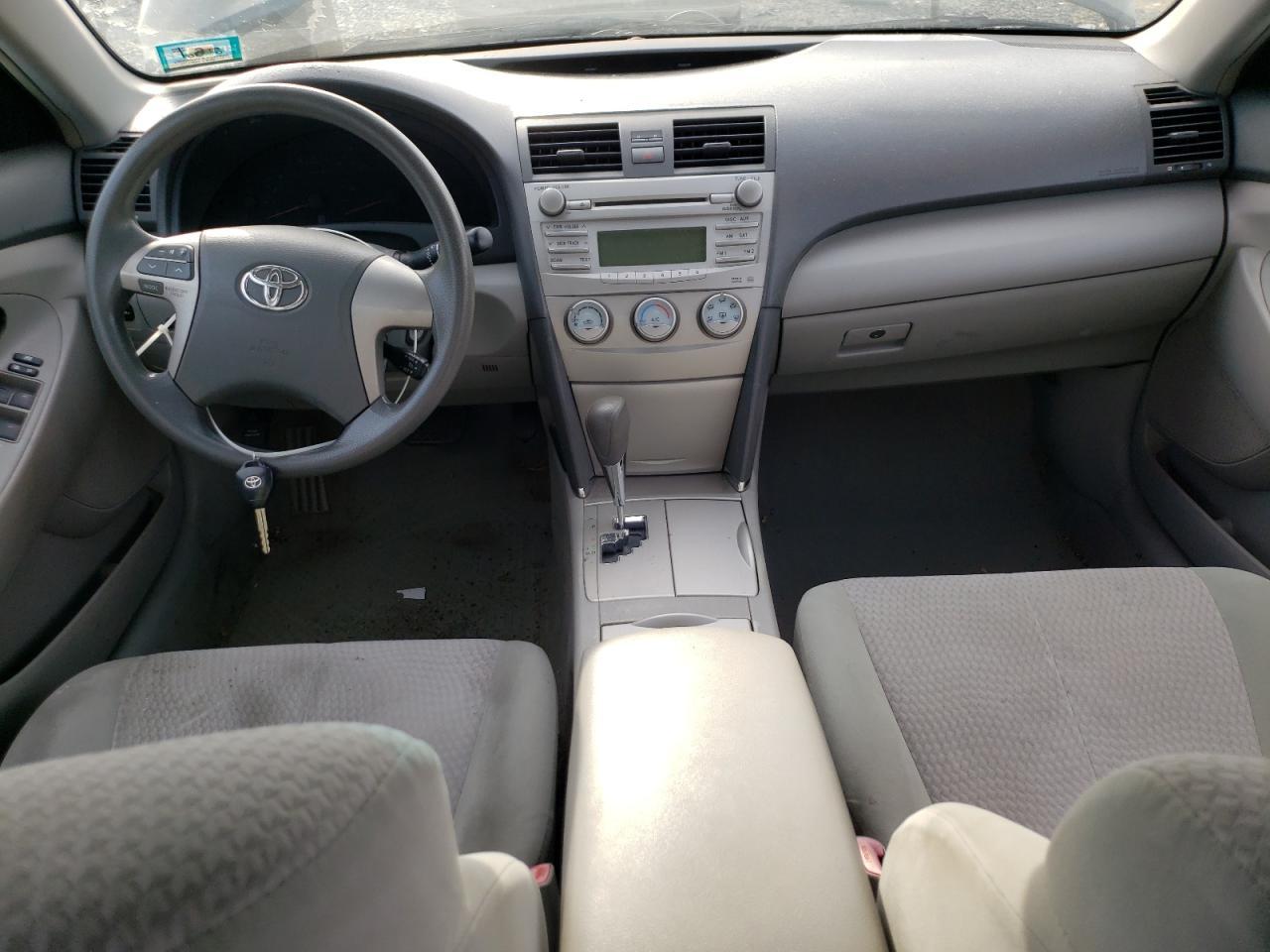 2010 TOYOTA CAMRY